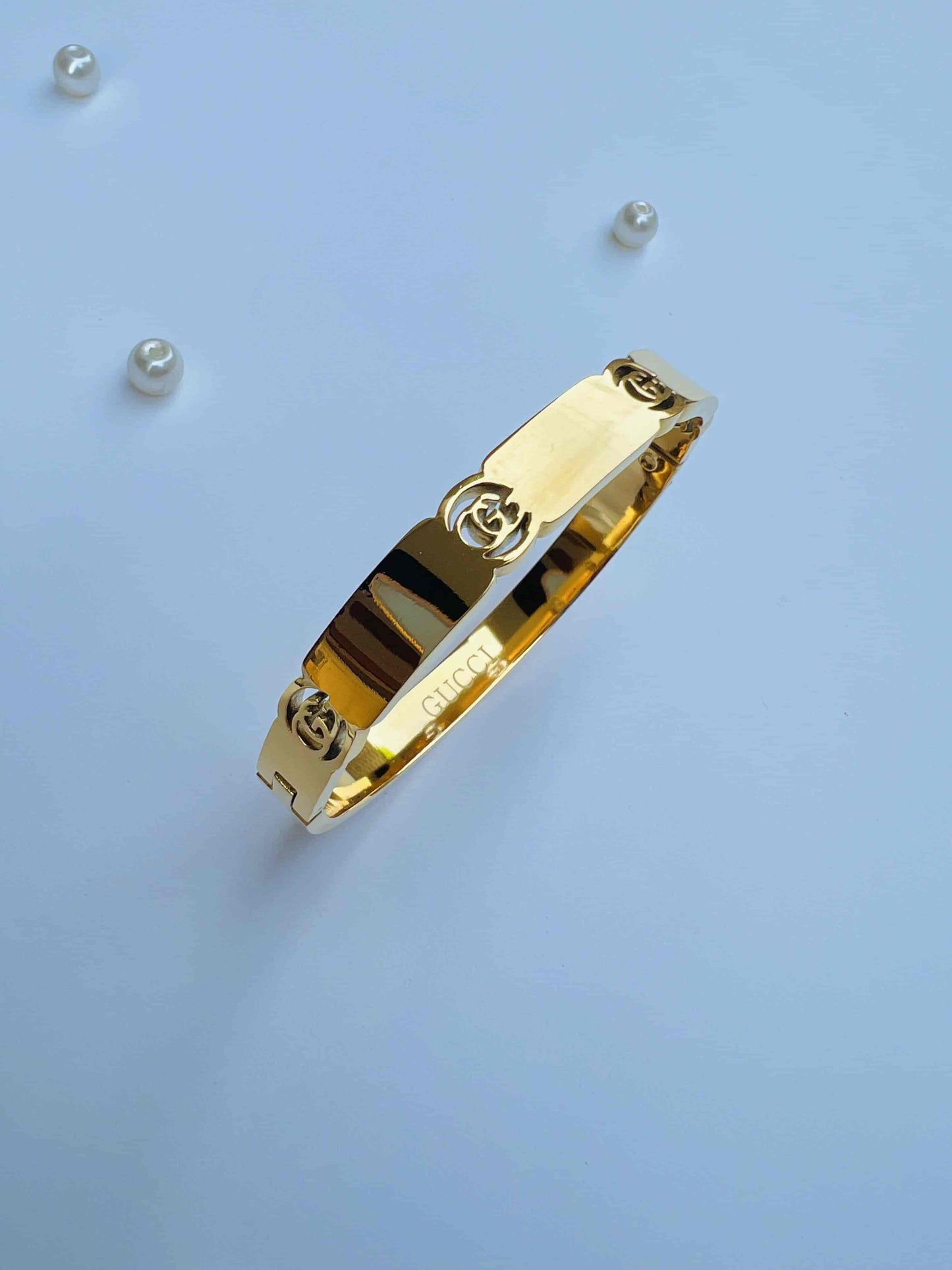 Luxury High Quality Bangle