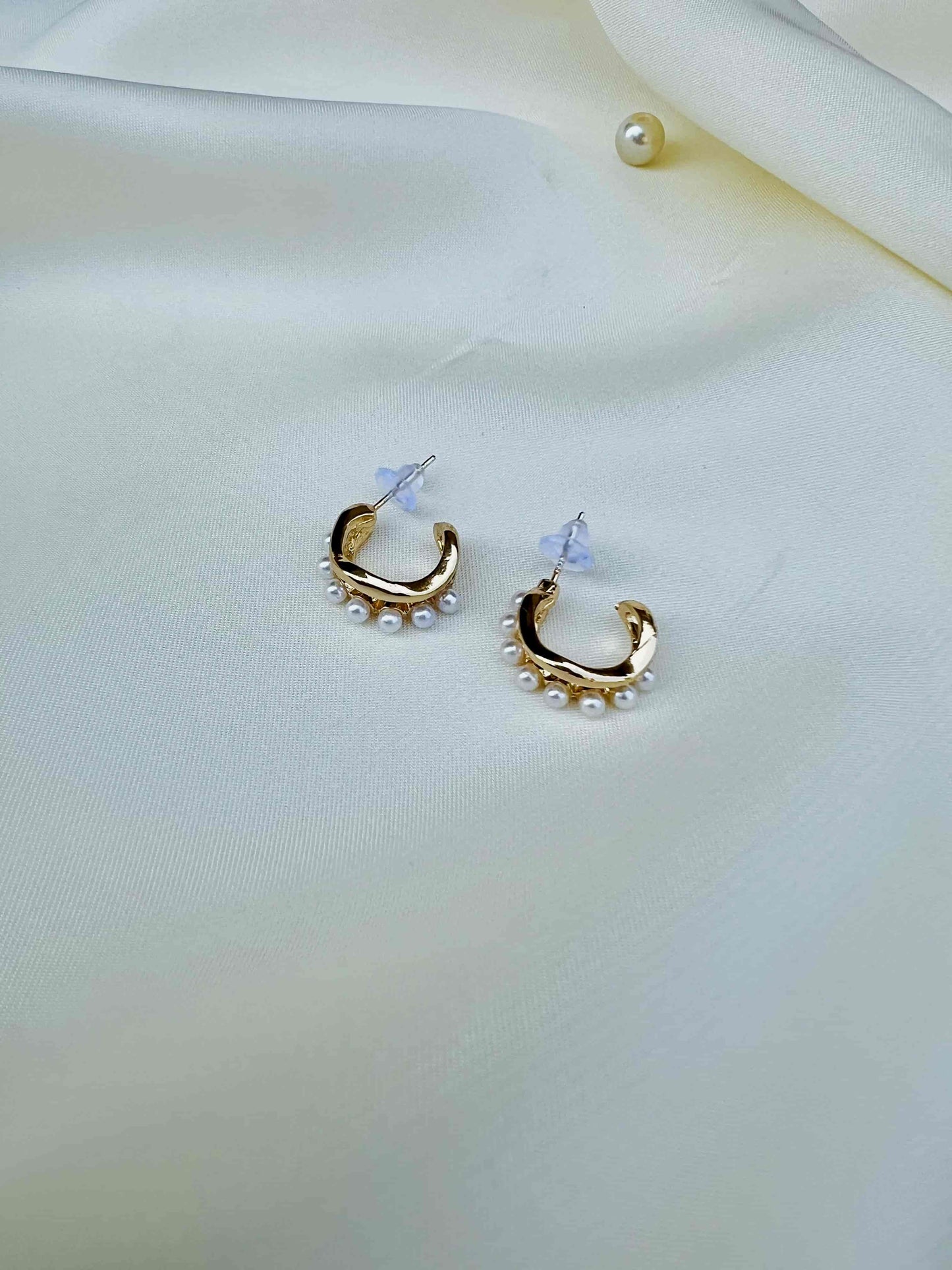 Korean Pearl Hoops