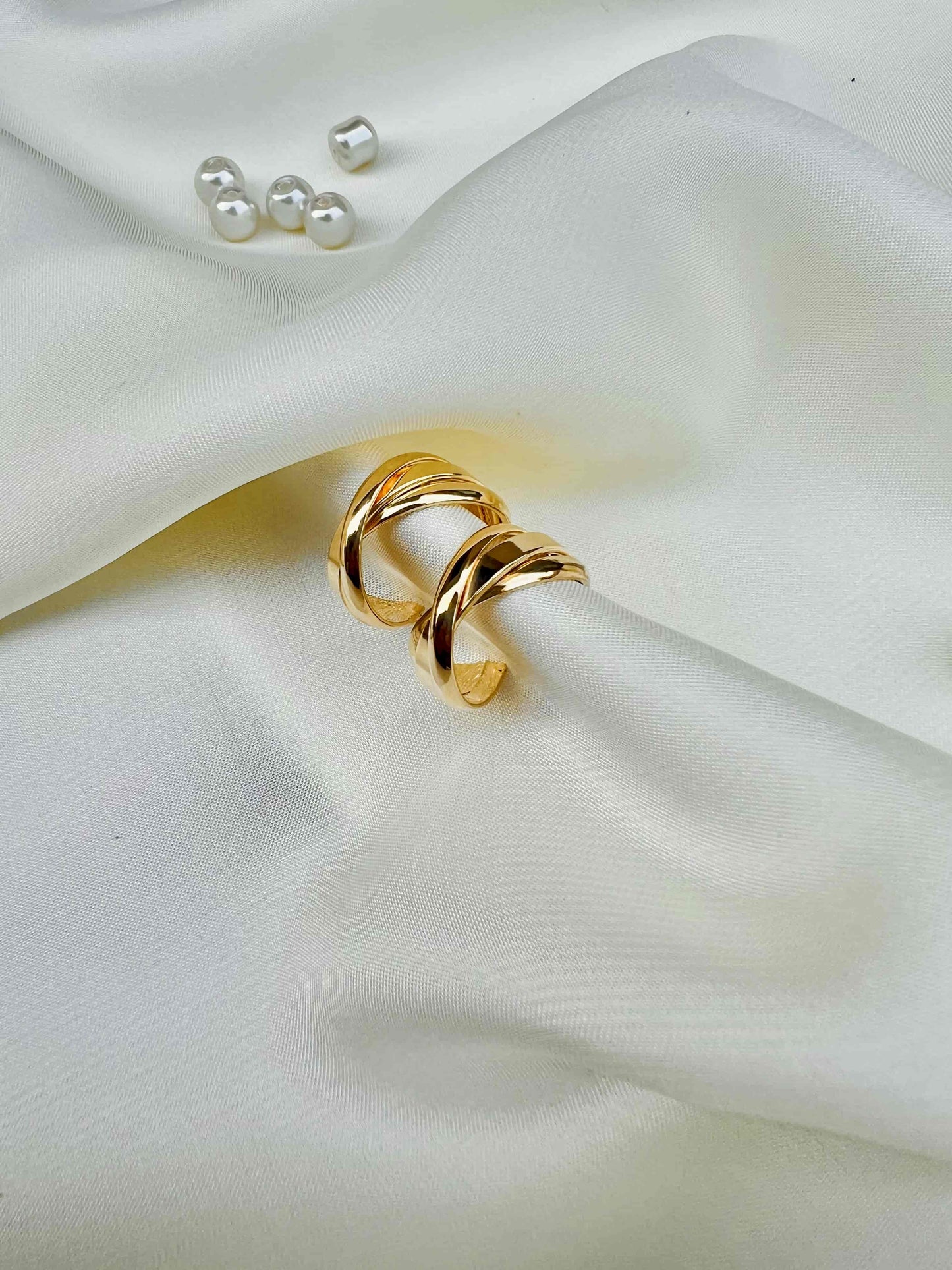 Crossed Triple Layer Hoops