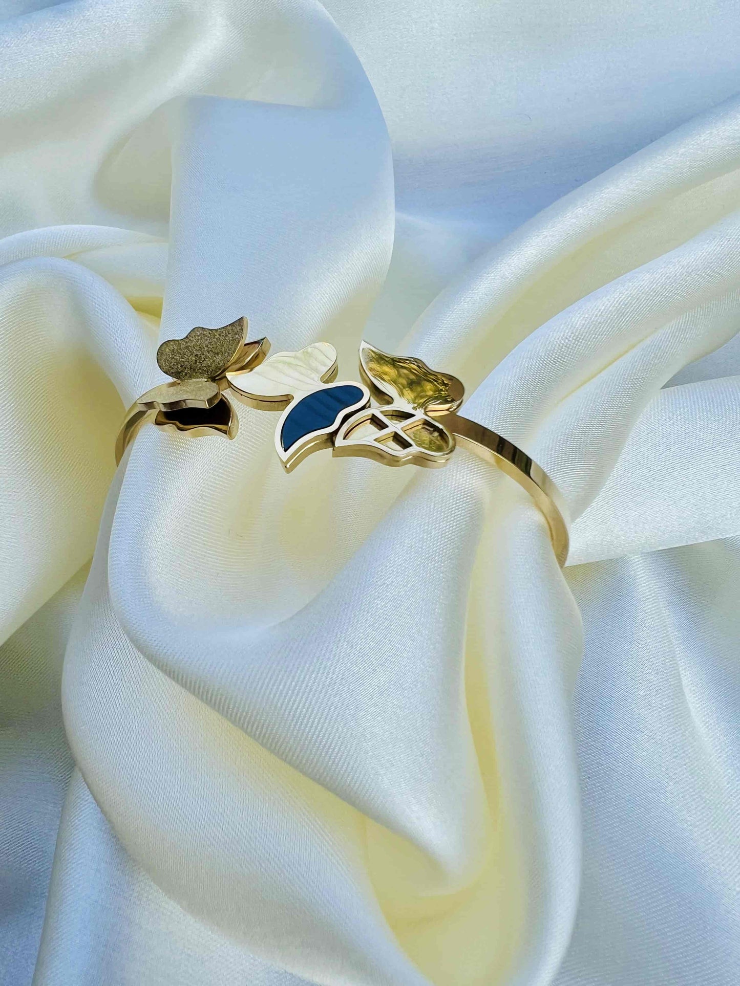 Trendy Butterfly Bangle