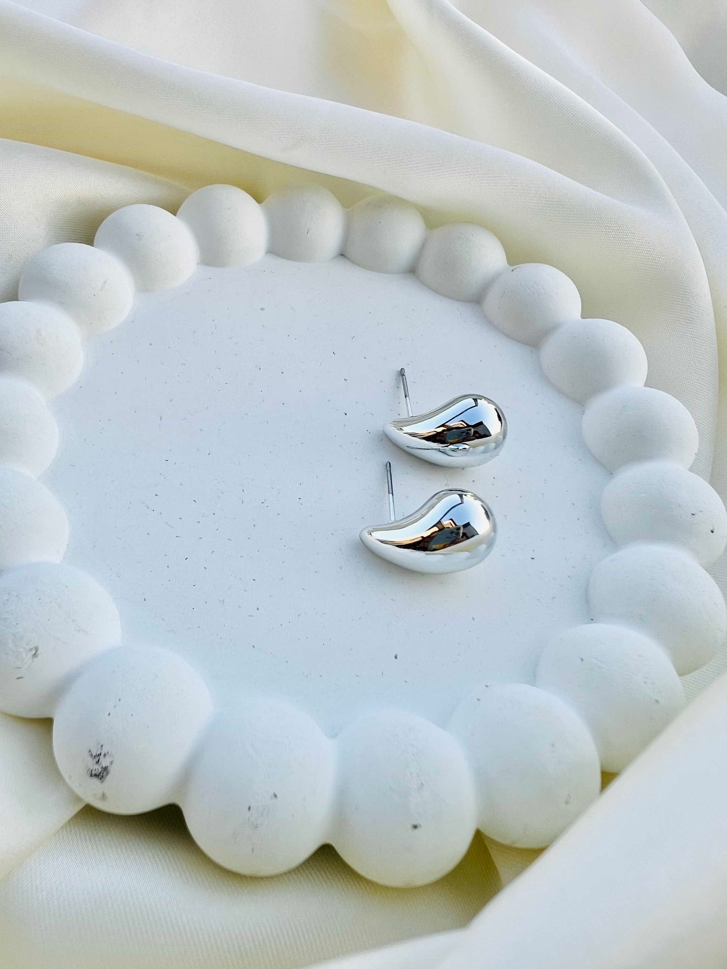 Tear Drops Earring