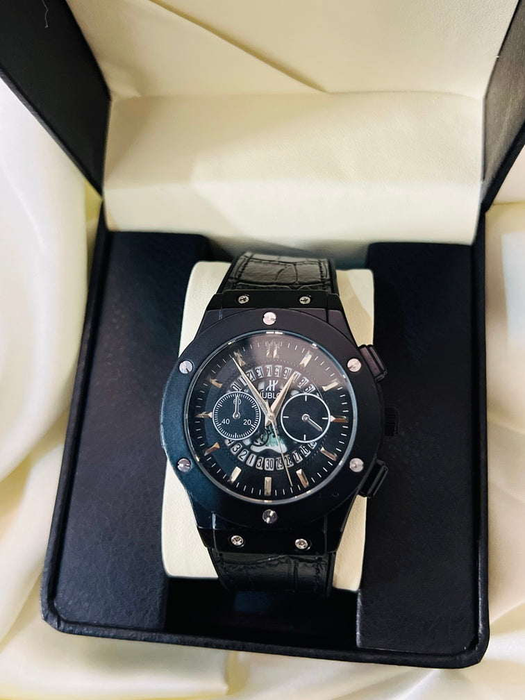 Trendy Black Strap Men's Watch
