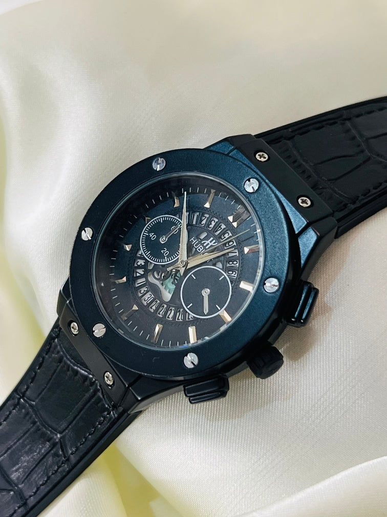 Trendy Black Strap Men's Watch