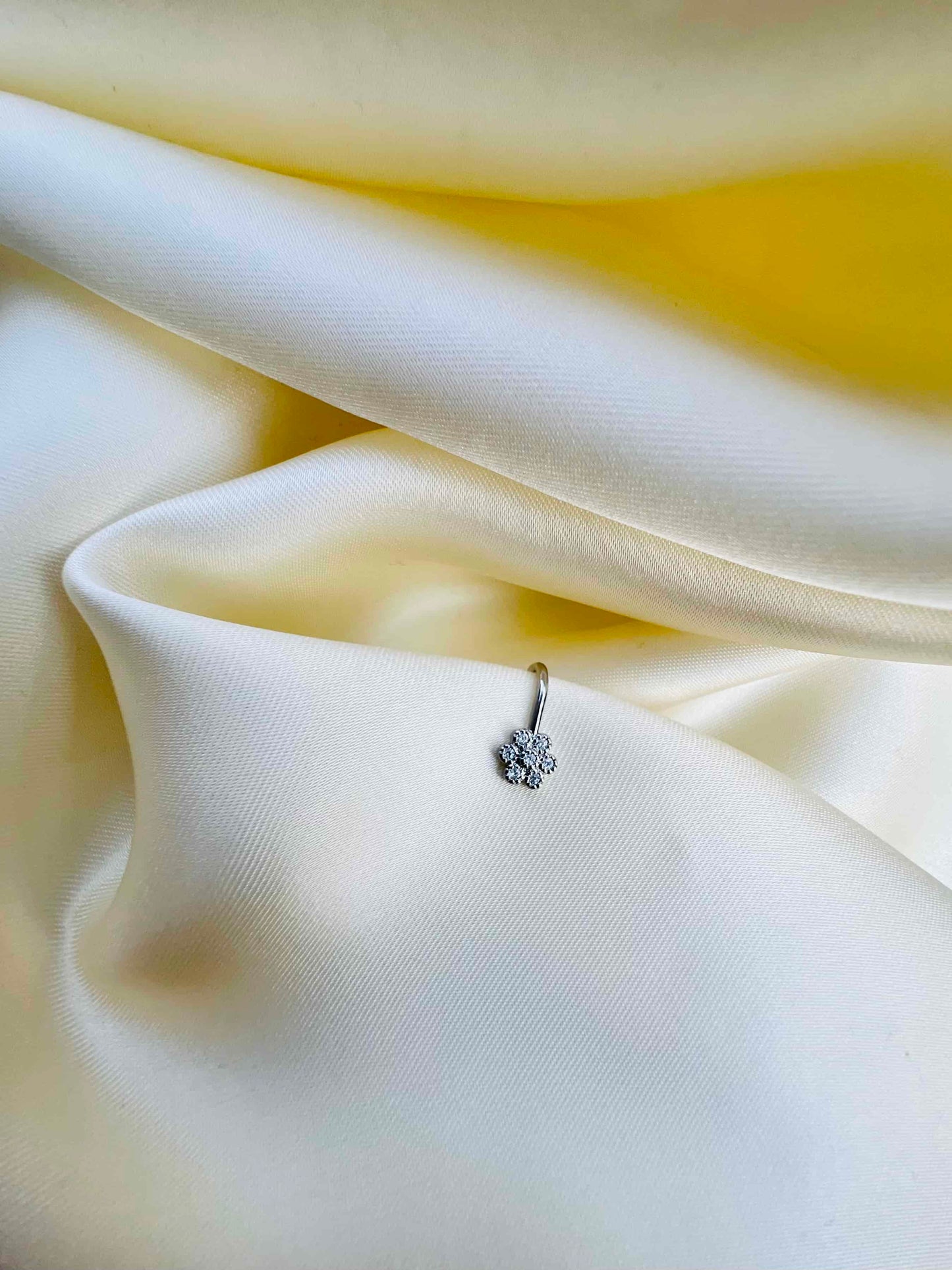 Zircon Flower Nosepin
