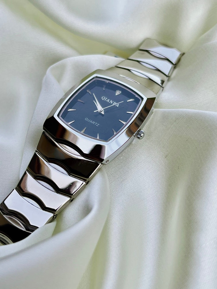 Trendy Vintage Silver Men's Watch