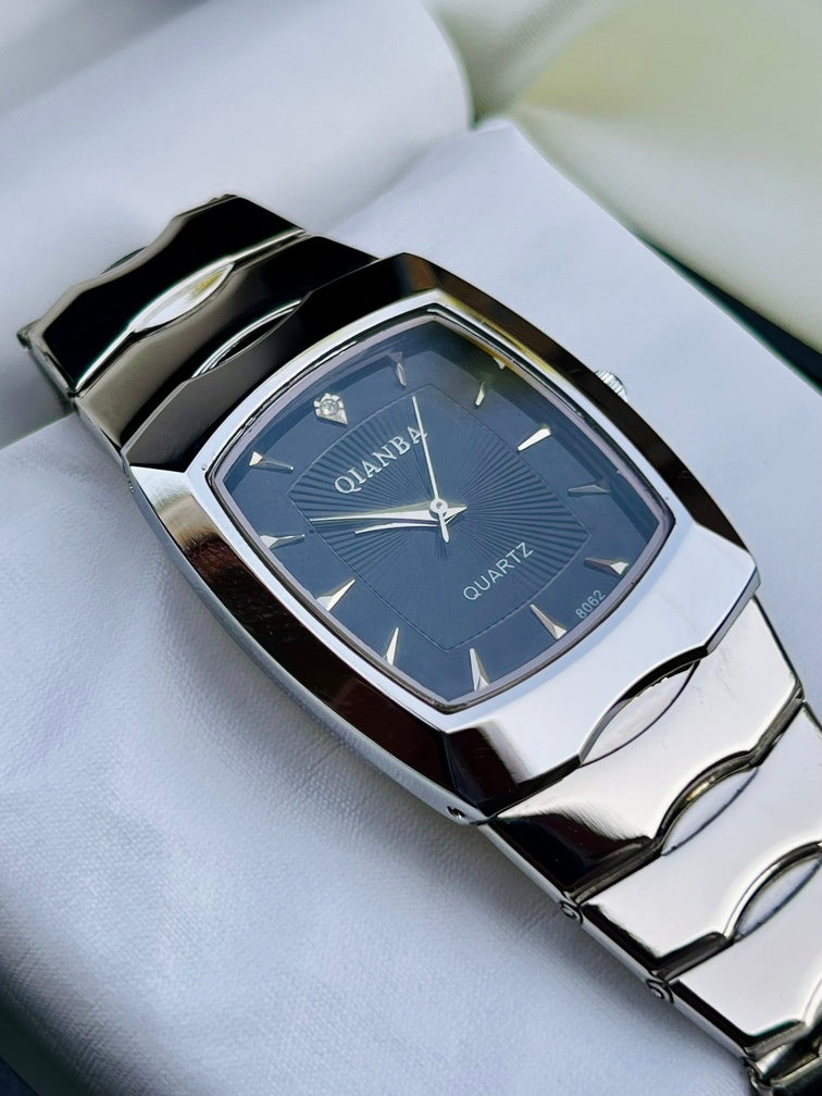 Trendy Vintage Silver Men's Watch