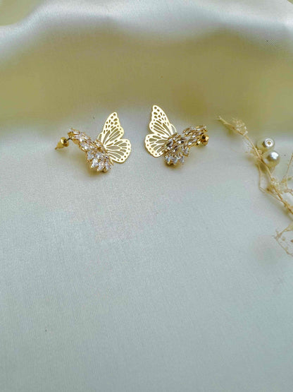 Aesthetic Gold Butterfly Earring