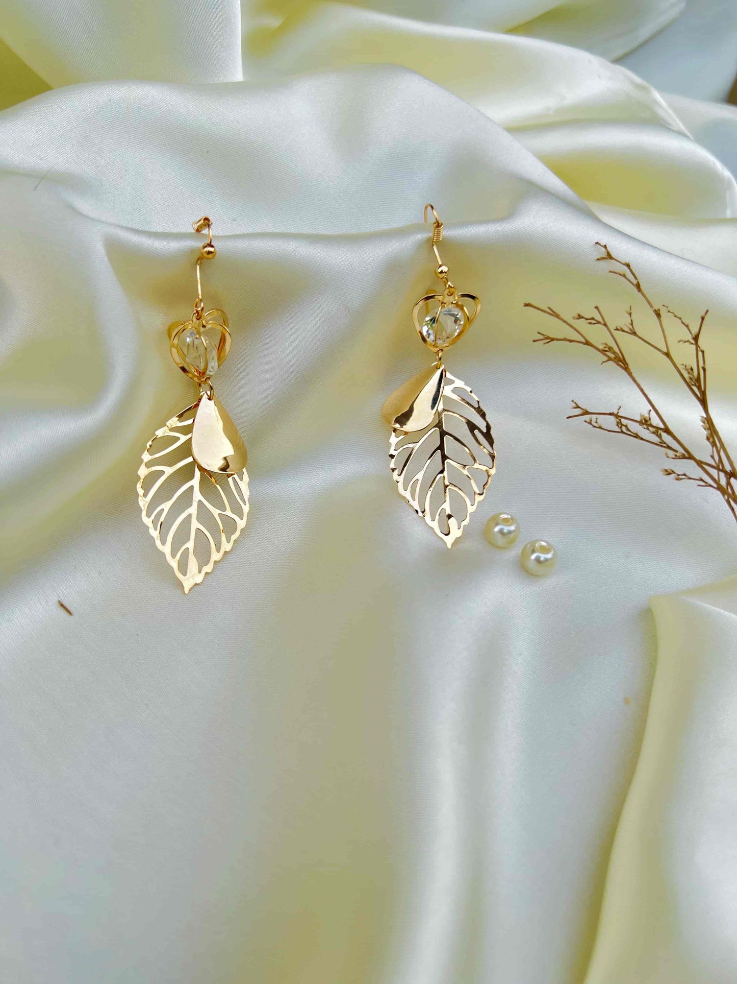 Vintage Leaves Earring