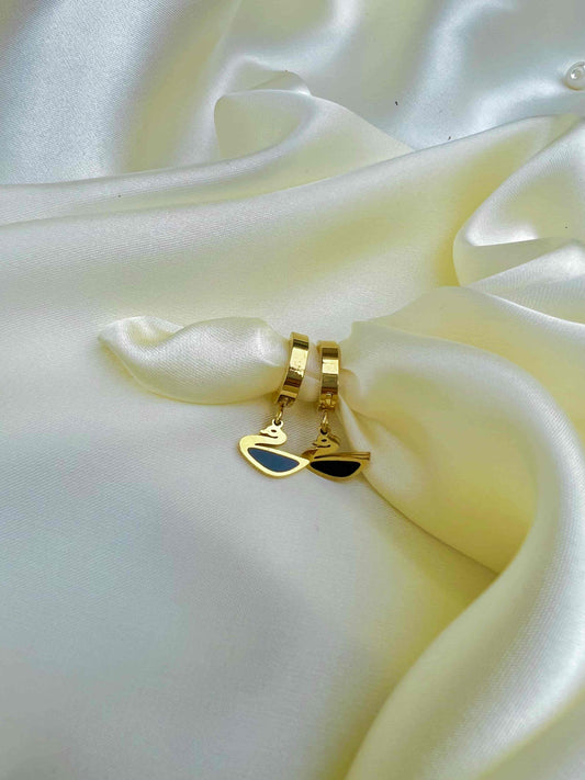 Trendy Swan Gold Earring