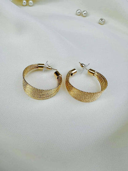 Chunky Golden Ear Hoops