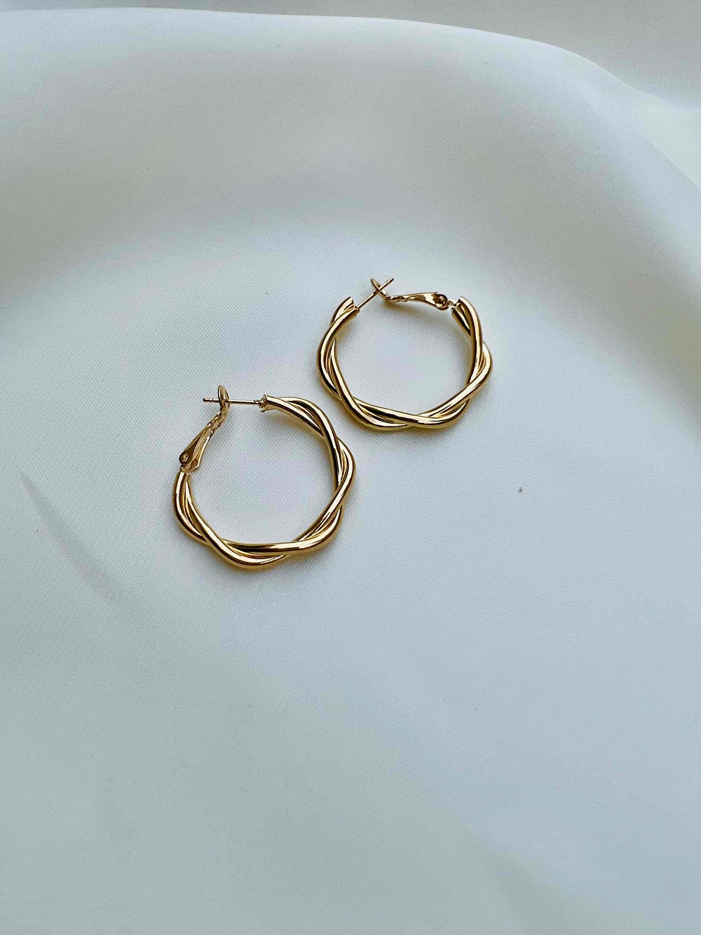 Korean Twisted Gold Earring