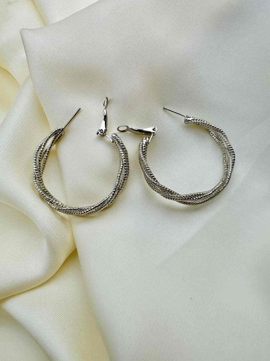 Chunky Twisted Ear Hoop