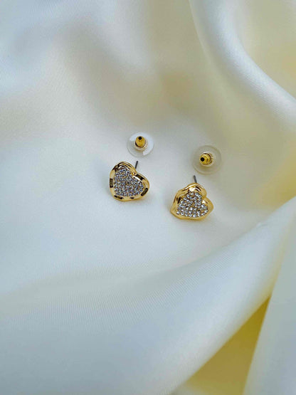 18k Gold Diamond Heart EarStud