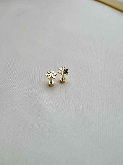 18k Gold Tiny Star EarStud