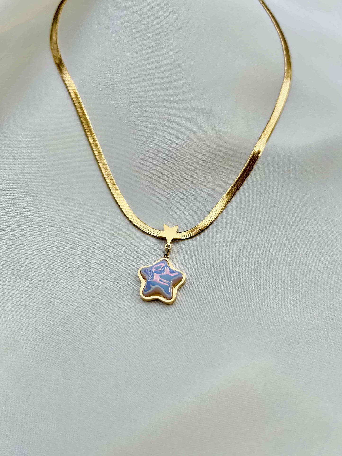 Korean Geometric Star Pendant