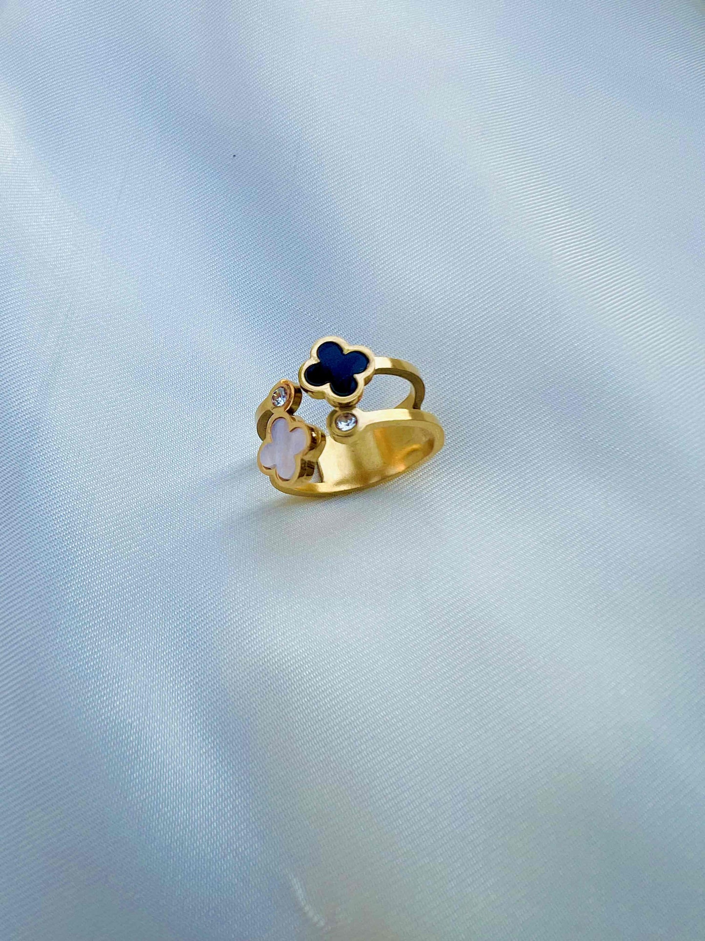 Adjustable Twin Clover Rings