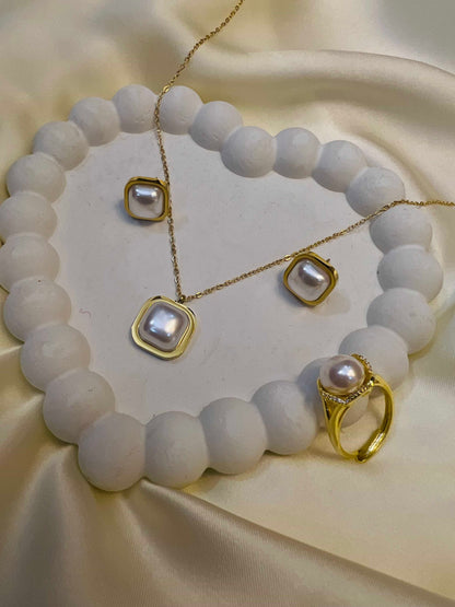 Pearl Stone Locket Set