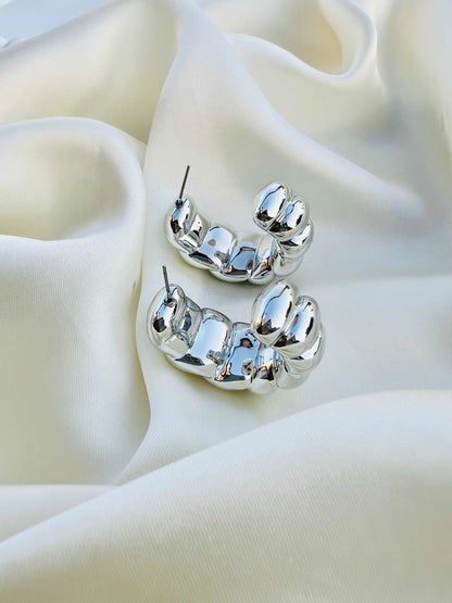 Twist Bubble Ear Hoops
