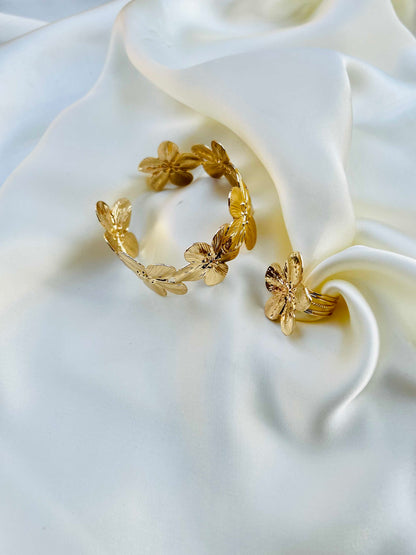 Flower Gold Bangle & Ring Deal