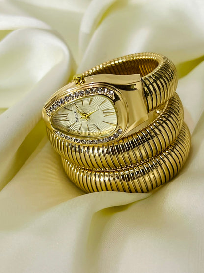 Luxury High Quality Snake Ladies Watch