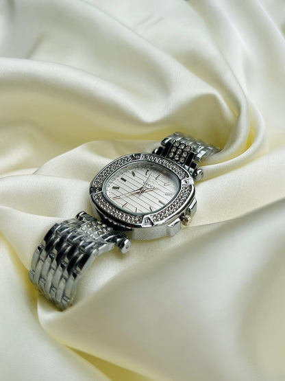 Luxury Crystal Stone Ladies Watch
