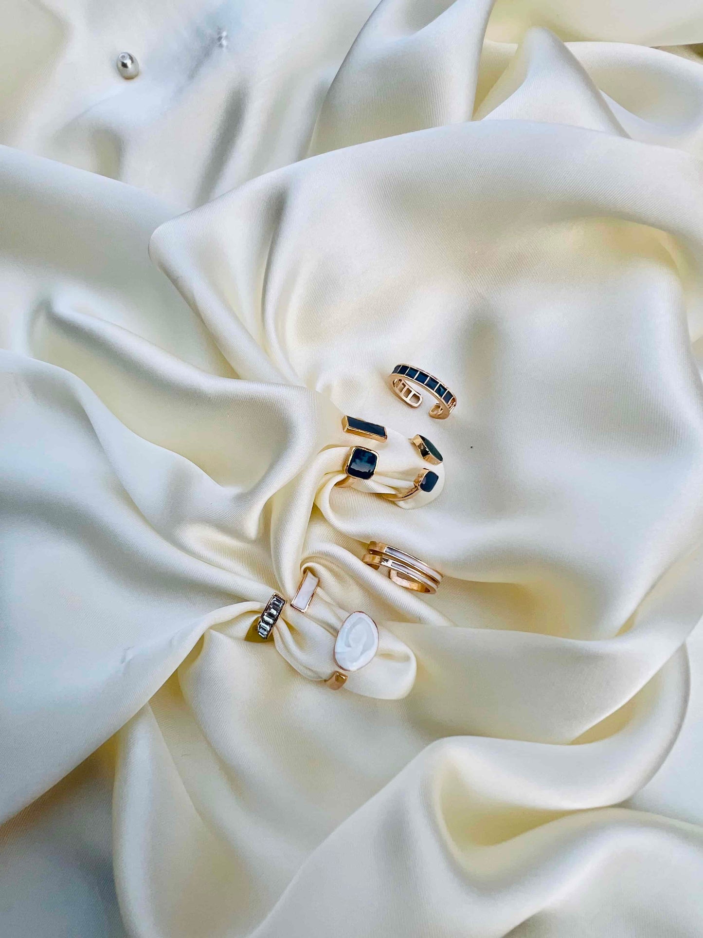 Irregular 6 Enamel Rings Deal