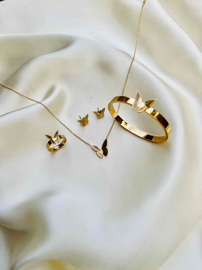 Trendy Butterfly Locket Set