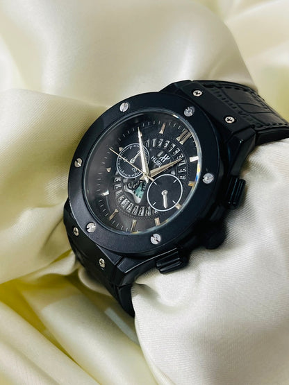 Trendy Black Strap Men's Watch