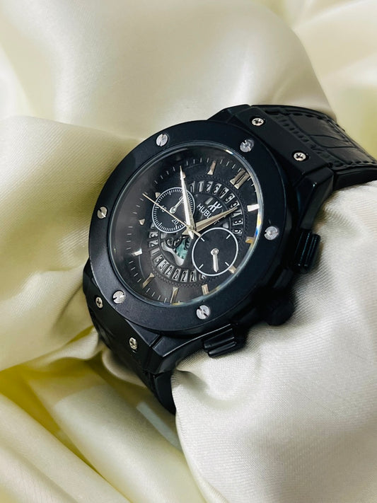 Trendy Black Strap Men's Watch