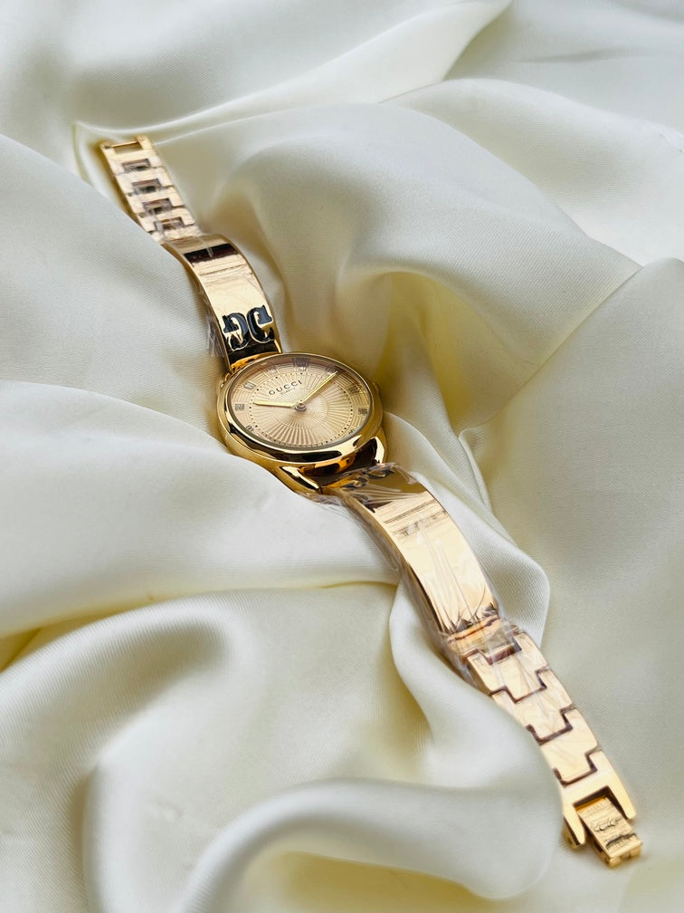 Luxury Trendy Girls Watch