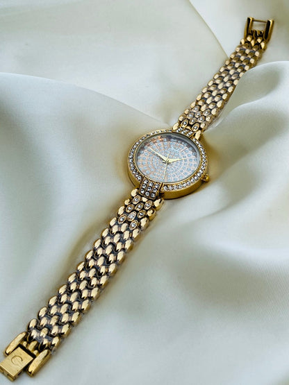 Fancy Golden Wrist Ladies Watch