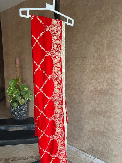 Velvet Redrobe Shawl